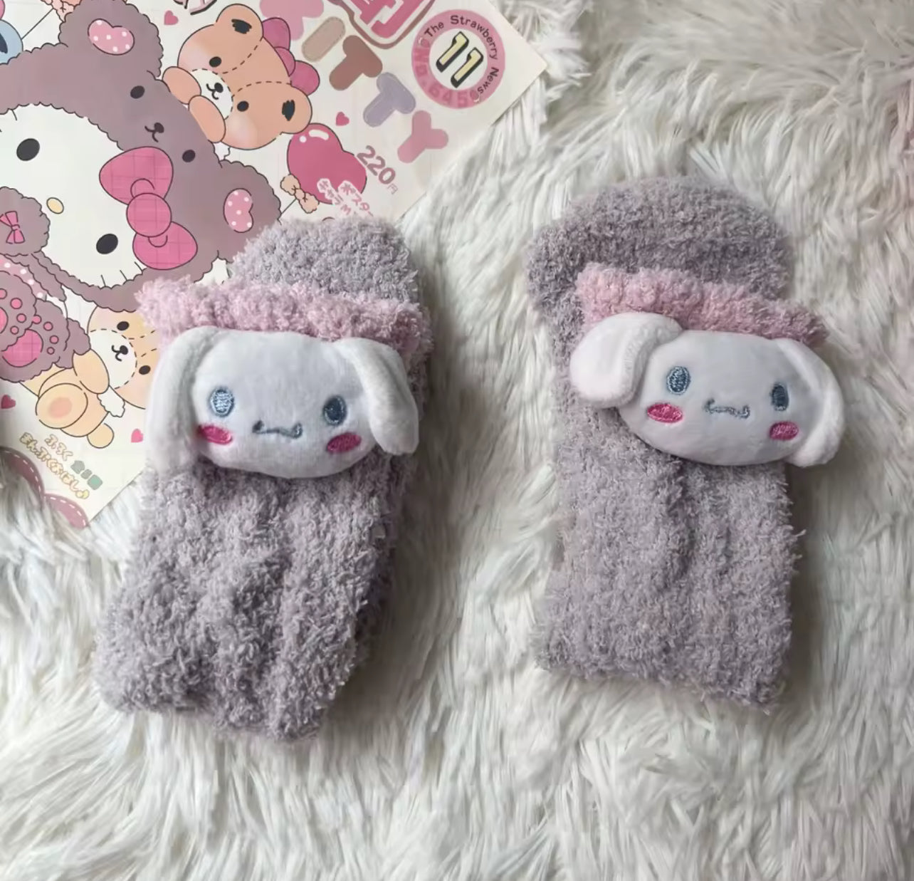 Hello kitty fuzzy socks