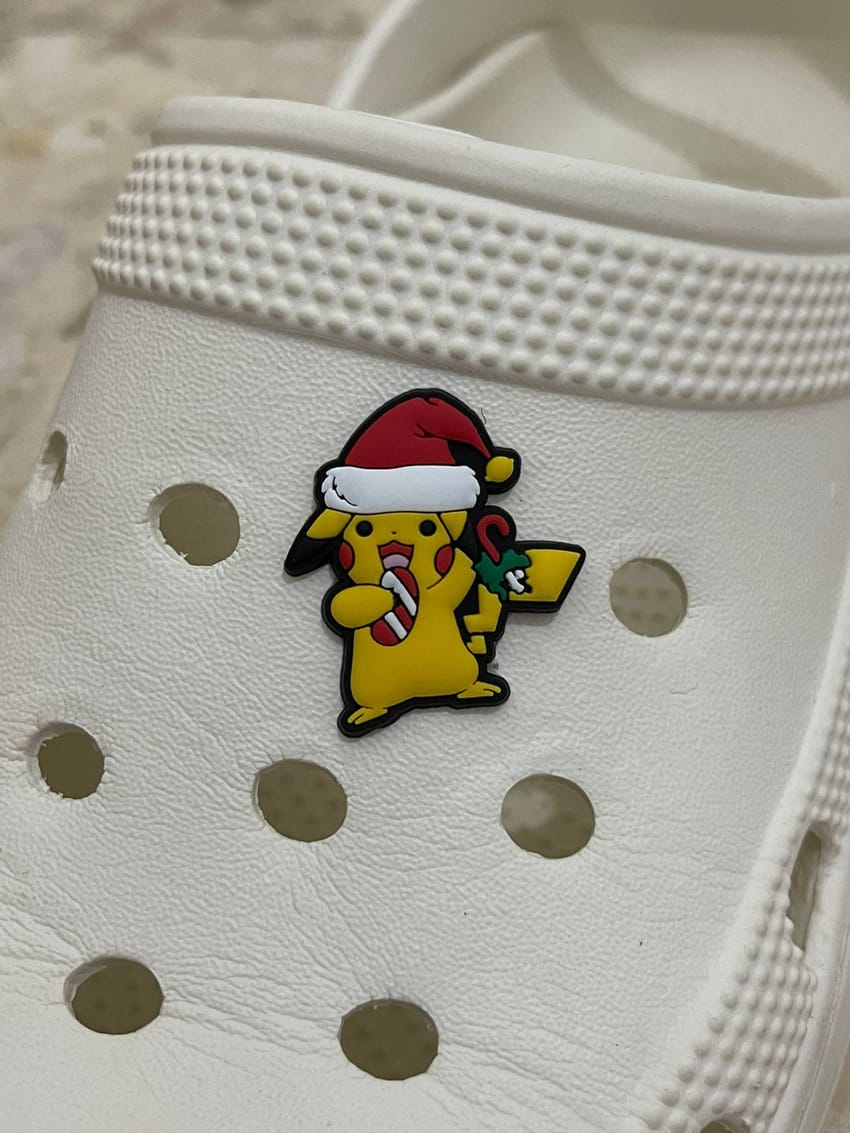 pikatchu charm