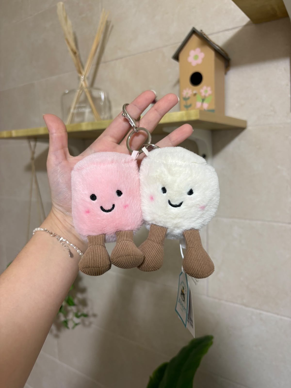 Marshmallow plush keychain - 10 cm