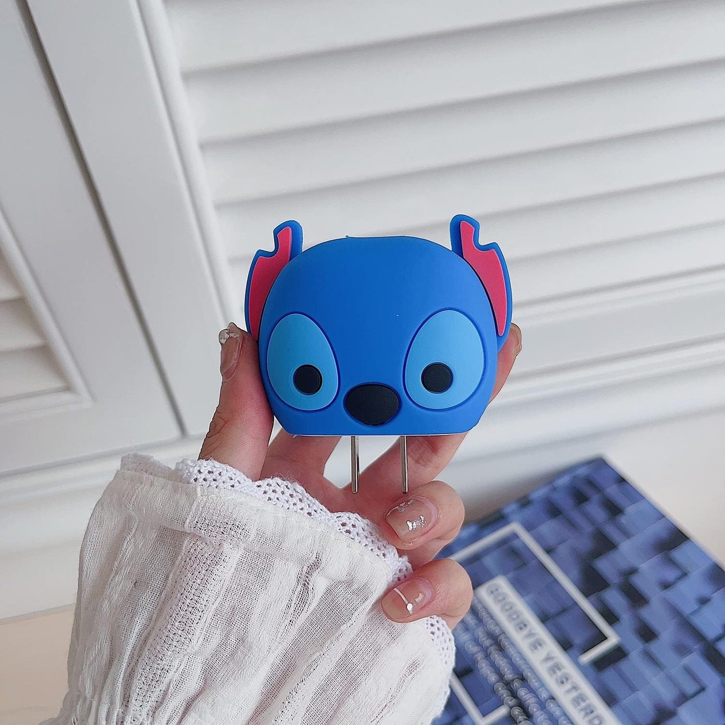 Stitch charger protector