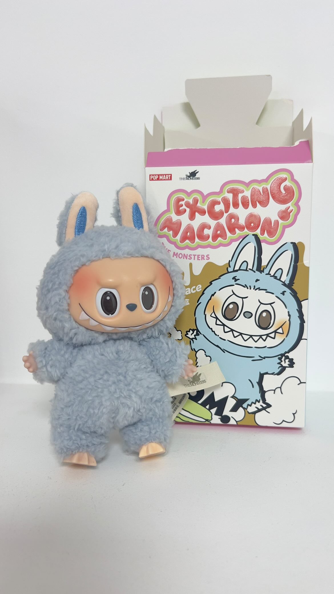 Bubu keychain - 1st generation - exciting macaron