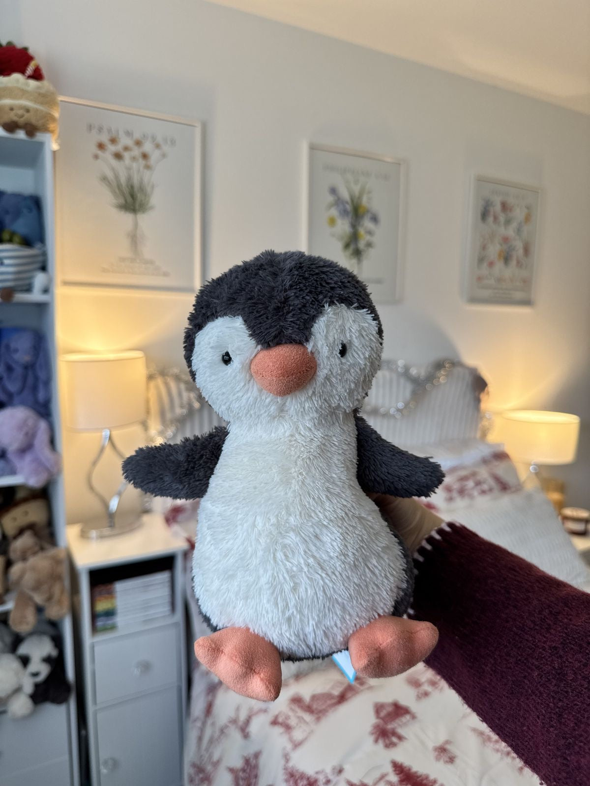 Penguin Plush - 35 cm