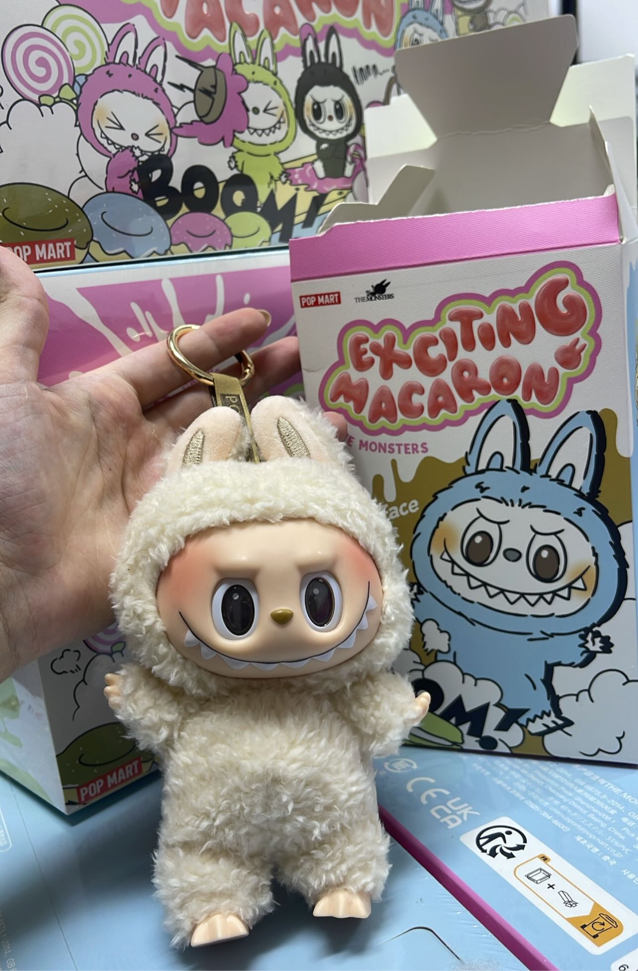 Bubu keychain - 1st generation - exciting macaron