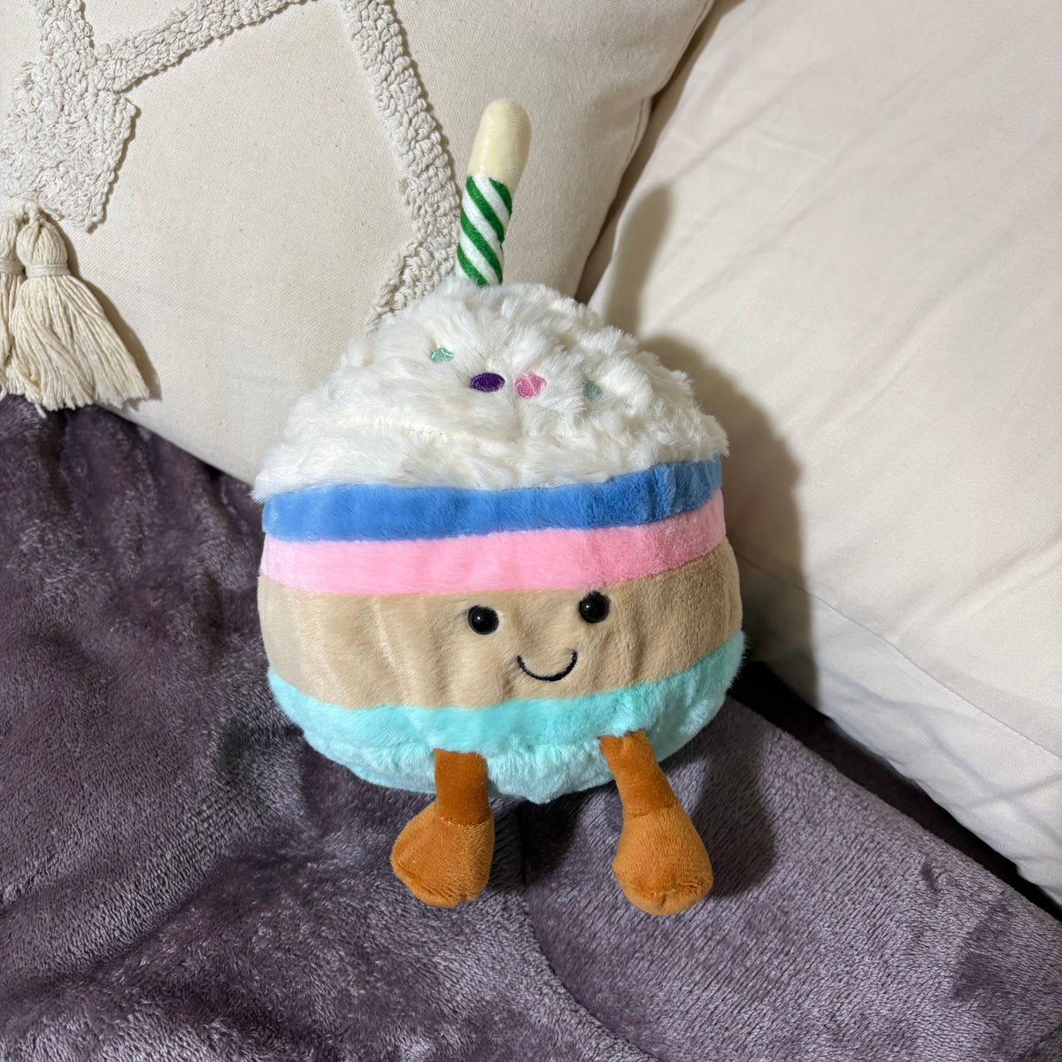 birthday cake plush toy - 25 cm - Photo 6 | Pinky Promise