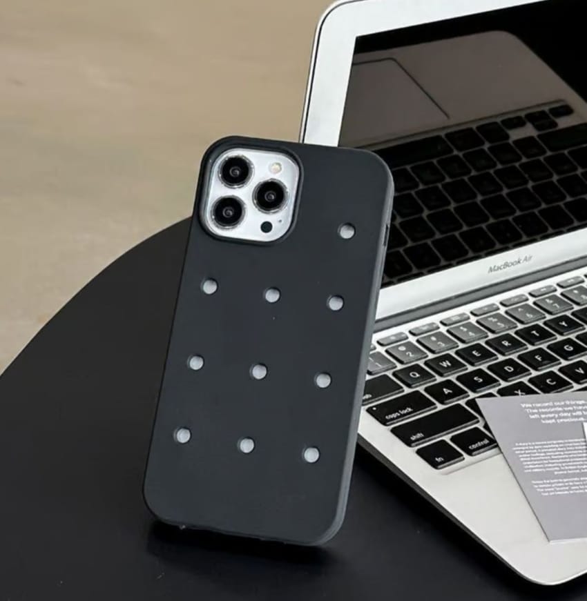 Black charm case - Close Up | Pinky Promise