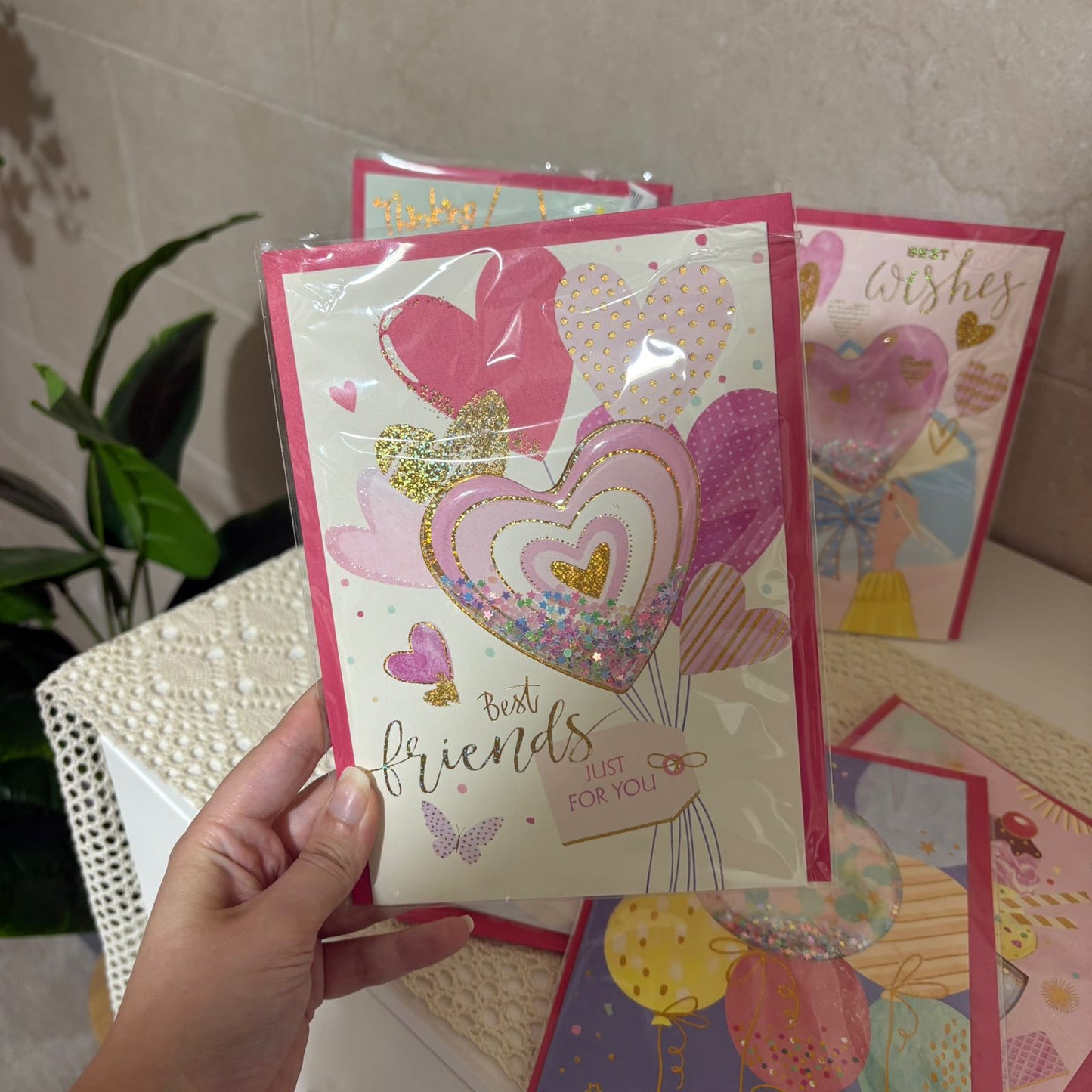 Colorful shaker Cards - Photo 4 | Pinky Promise