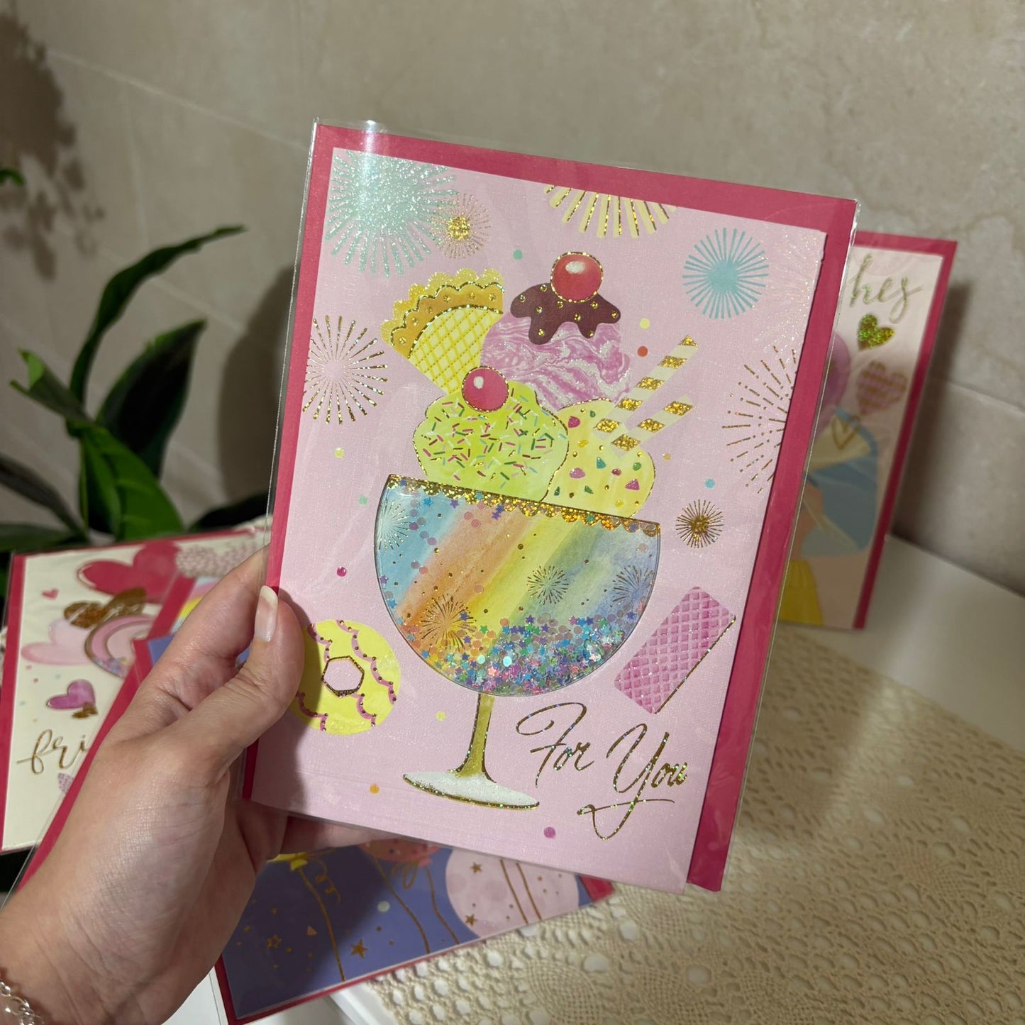 Colorful shaker Cards - Photo 5 | Pinky Promise