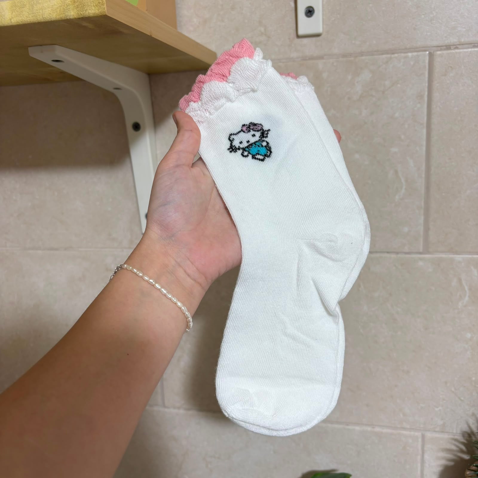 Cute Hello Kitty Socks Set (32-40 shoe size) - Photo 5 | Pinky Promise