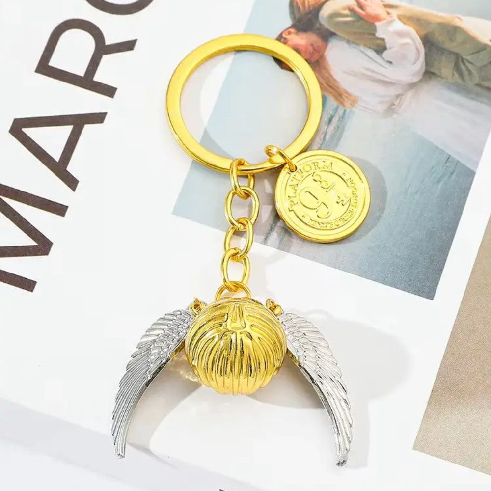 harry potter Golden snitch keychain | Pinky Promise