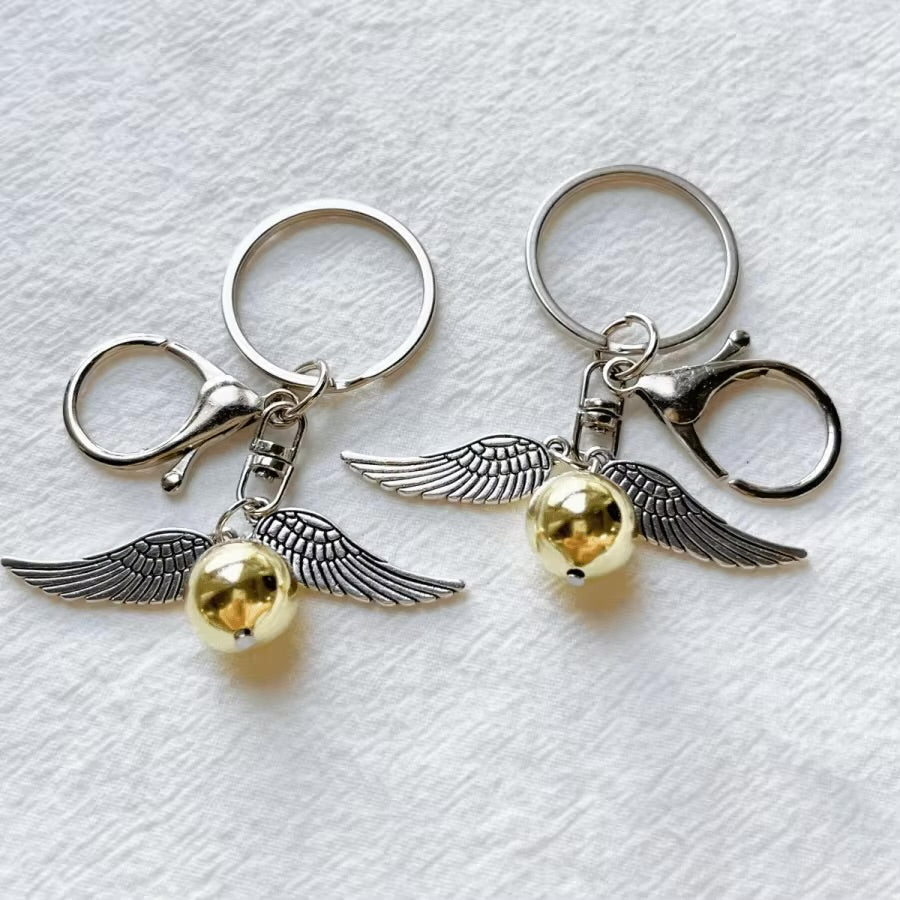harry potter Golden snitch keychain - Photo 4 | Pinky Promise