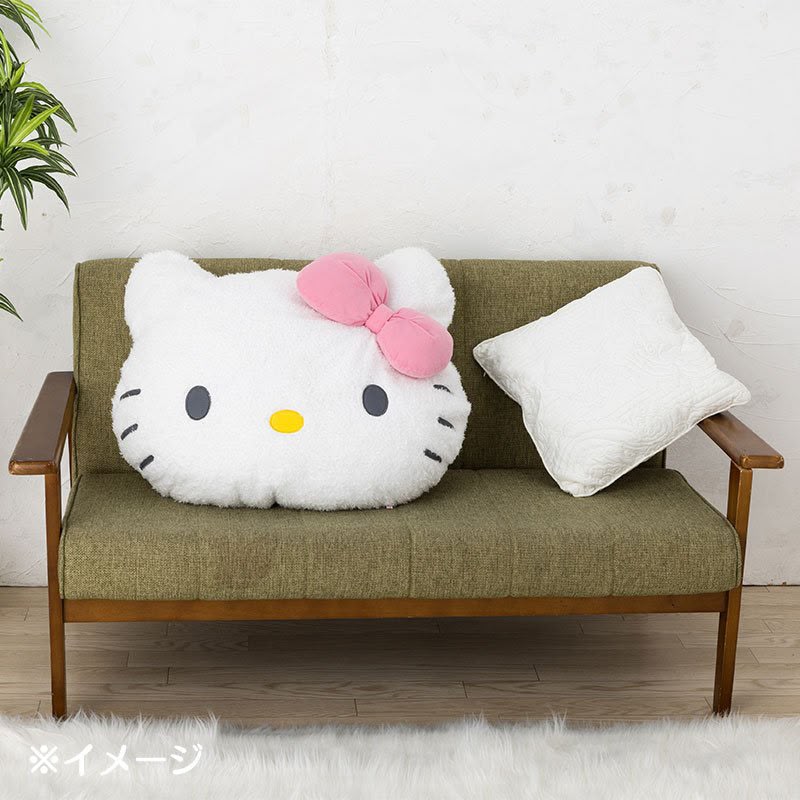 Hello kitty pillow - Photo 4 | Pinky Promise