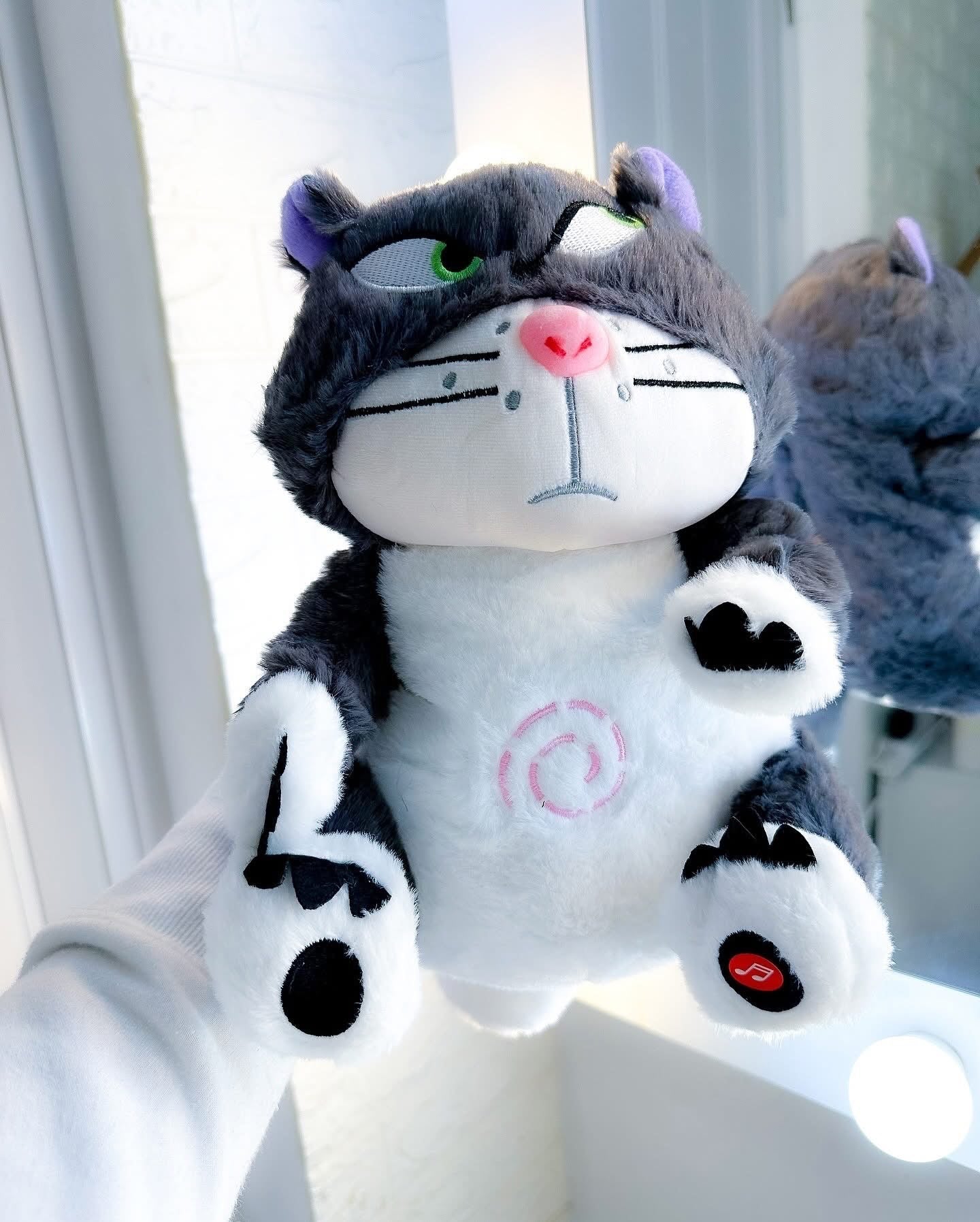 Lucifer angry cat breathing plush toy | Pinky Promise