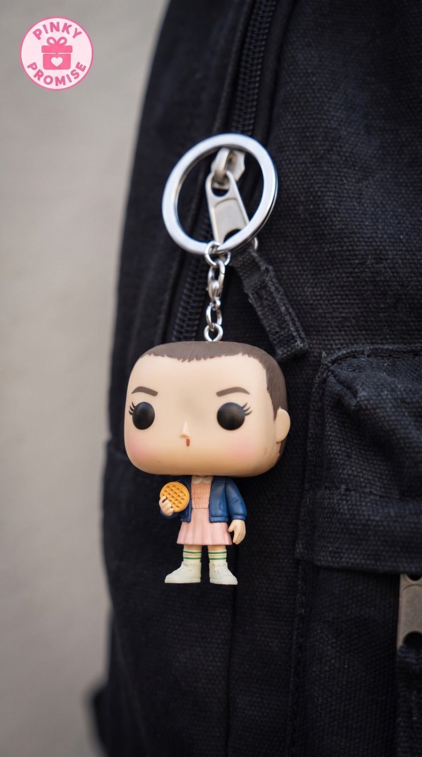 Miniature Vinyl Figure Keychain: Stranger Things - Eleven (Shaved Head Edition) - Pinky Promise