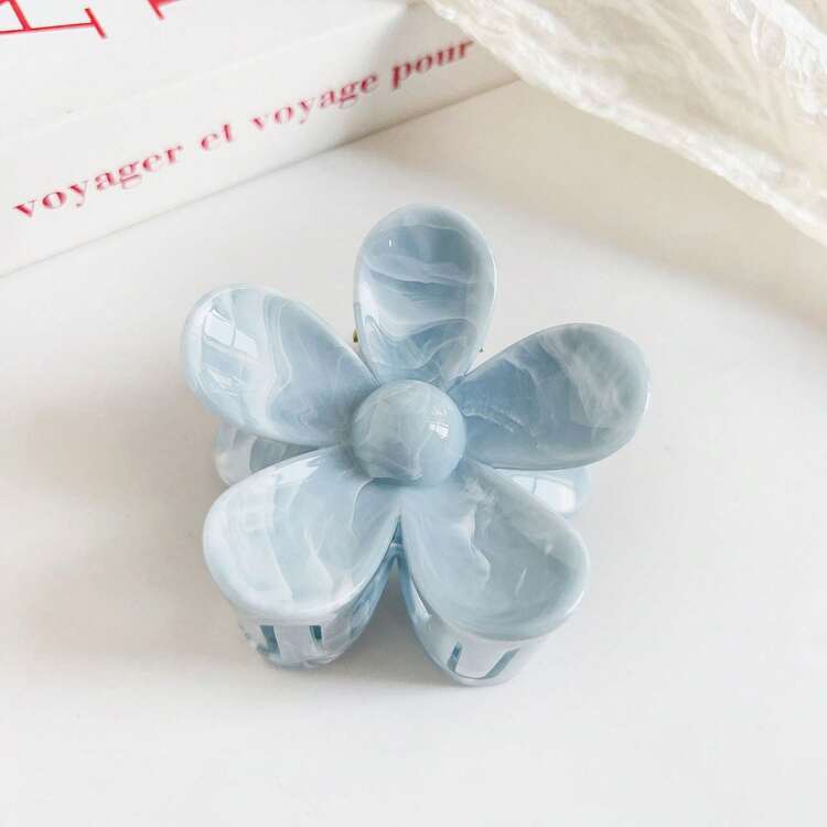 Pearlescent Baby Blue Hair Claw Clips – Elegant Marbled Acrylic Hair Accessories - Photo 6 | Pinky Promise