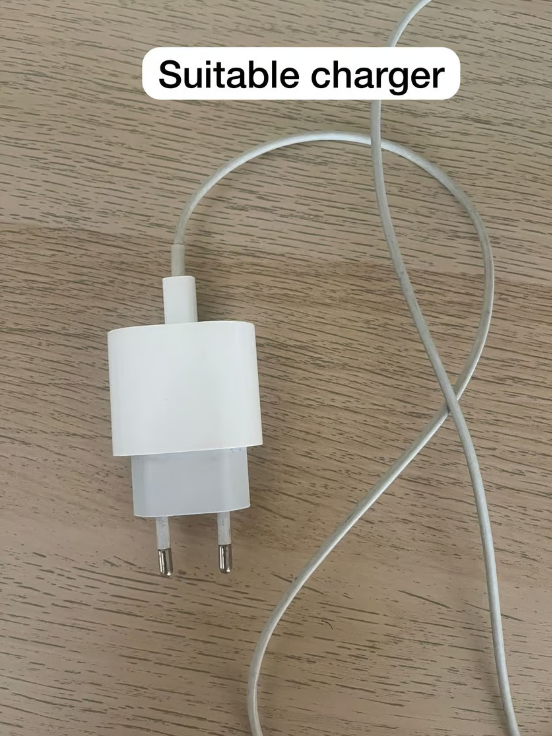 Pokémon charger protector - Close Up | Pinky Promise