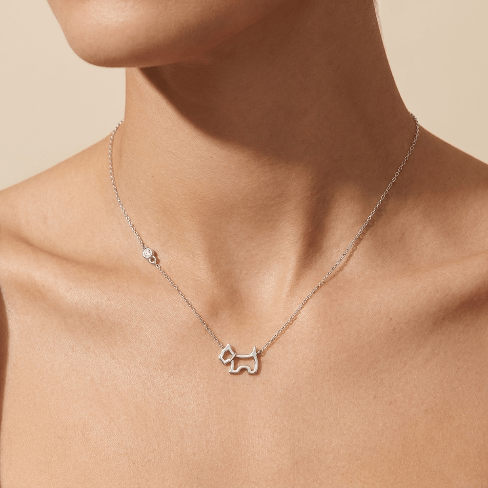 Puppy Outline Necklace - 925 Sterling Silver - Close Up | Pinky Promise