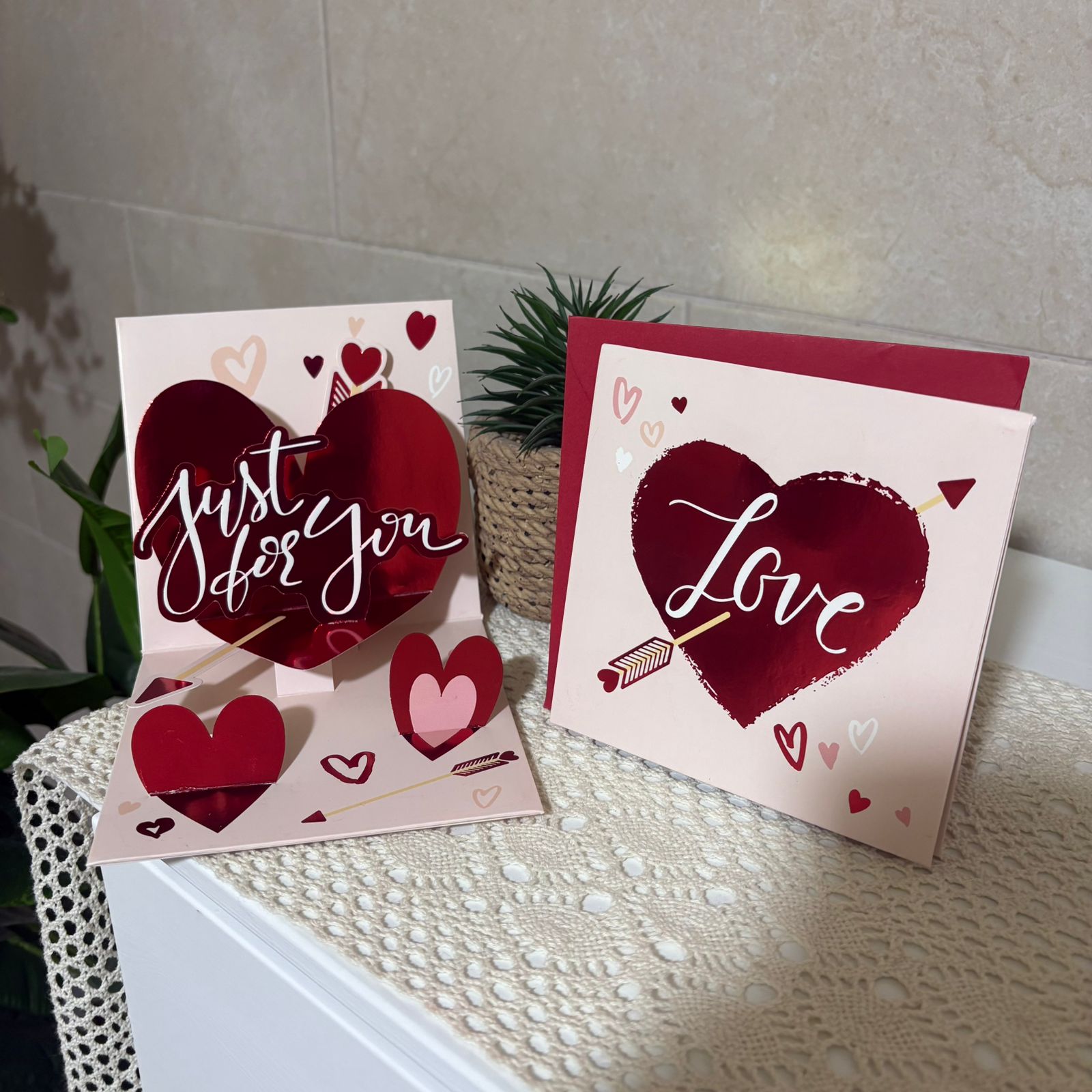 Red Hearts Love Pop Cards - Photo 9 | Pinky Promise