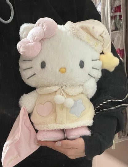 Sleepy Time Hello Kitty Plush Toy – Bedtime Pajama Cuddly Stuffed Animal - 45 cm - Photo 5 | Pinky Promise