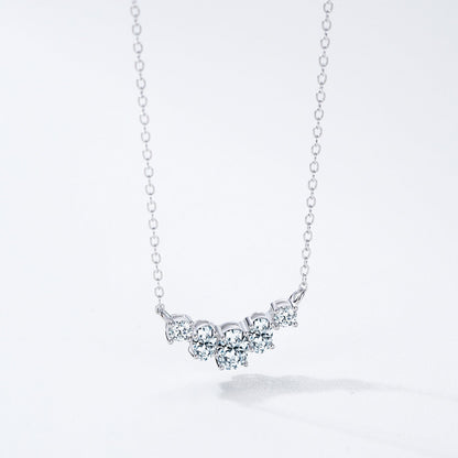 Sparkling Curved Cluster Necklace - 925 Sterling Silver - Photo 4 | Pinky Promise