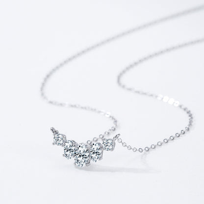 Sparkling Curved Cluster Necklace - 925 Sterling Silver - Photo 5 | Pinky Promise