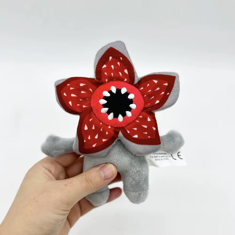 stranger things Demogorgon Plush keychain - 12 cm - Photo 4 | Pinky Promise